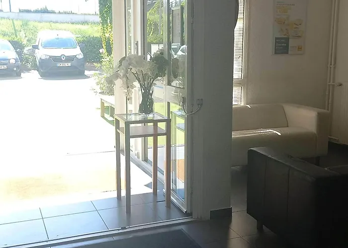 Premiere Classe - Orly 2*